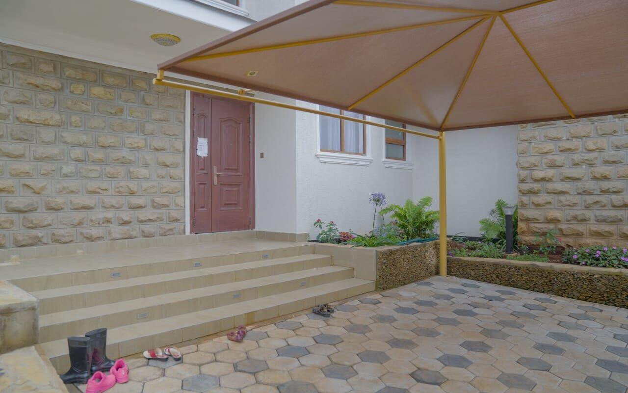 4BR Villa in Golf Estate with Steam Bath & DSQ - Kiambu