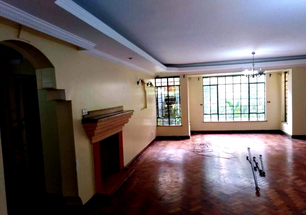 5-Ensuite Townhouse with Mahogany Floors & Pool - Lavington