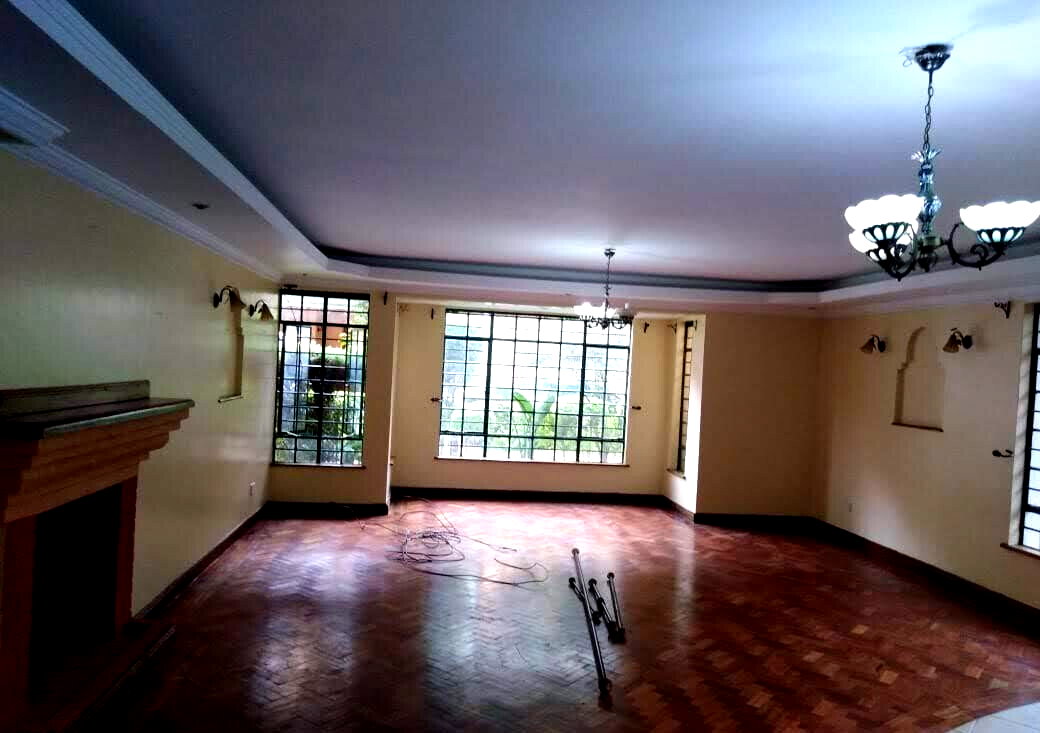 5-Ensuite Townhouse with Mahogany Floors & Pool - Lavington
