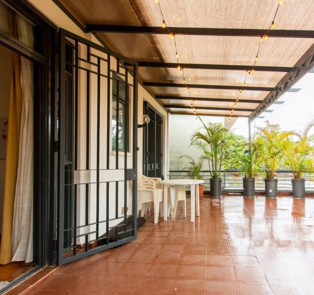 5-Ensuite Townhouse with DSQ & Gazebo - Spring Valley