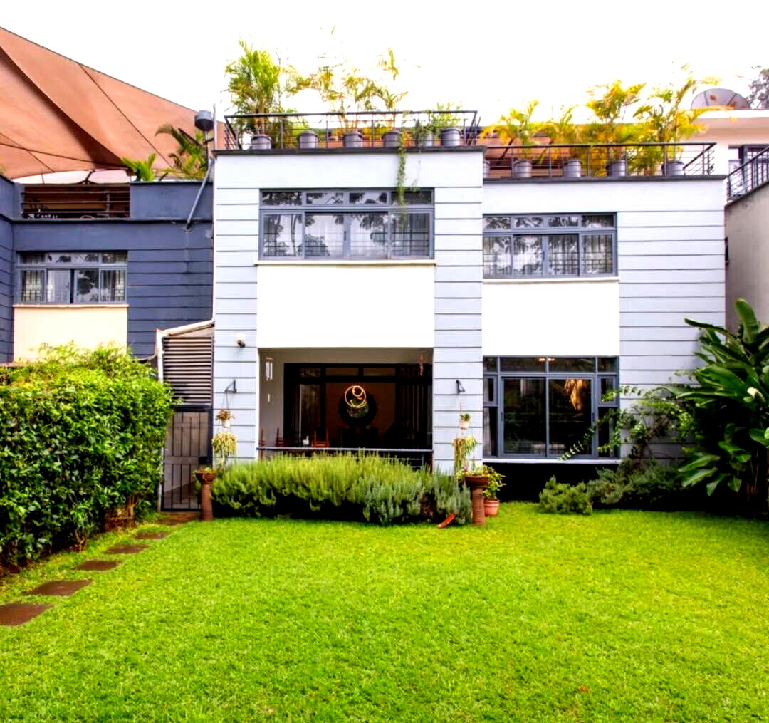 5-Ensuite Townhouse with DSQ & Gazebo - Spring Valley