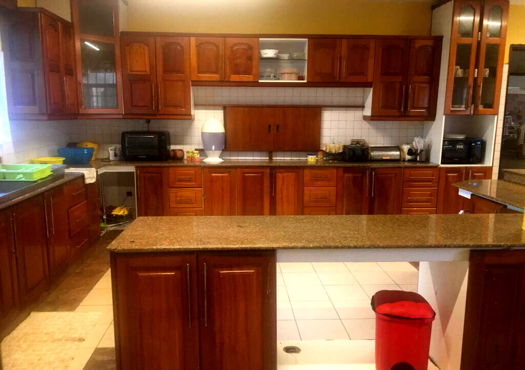 5-Ensuite Townhouse on Half-Acre Garden - Muthaiga North