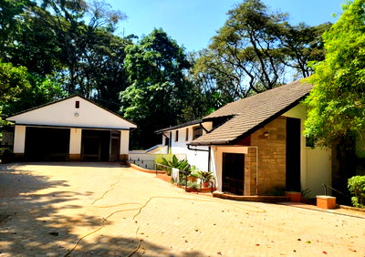 Forest-Edge 4BR Sanctuary
