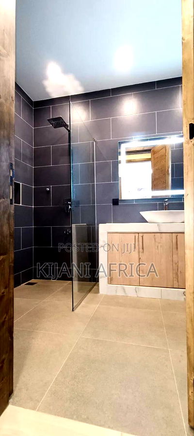 4bdrm Maisonette in Ruaka for sale - Image 14