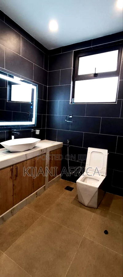 4bdrm Maisonette in Ruaka for sale - Image 17