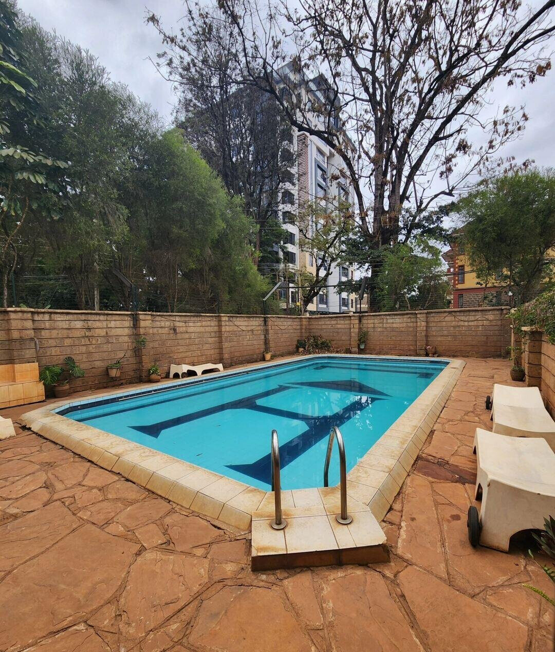 5-Ensuite Townhouse with Pool & DSQ in Lavington Gated Estate