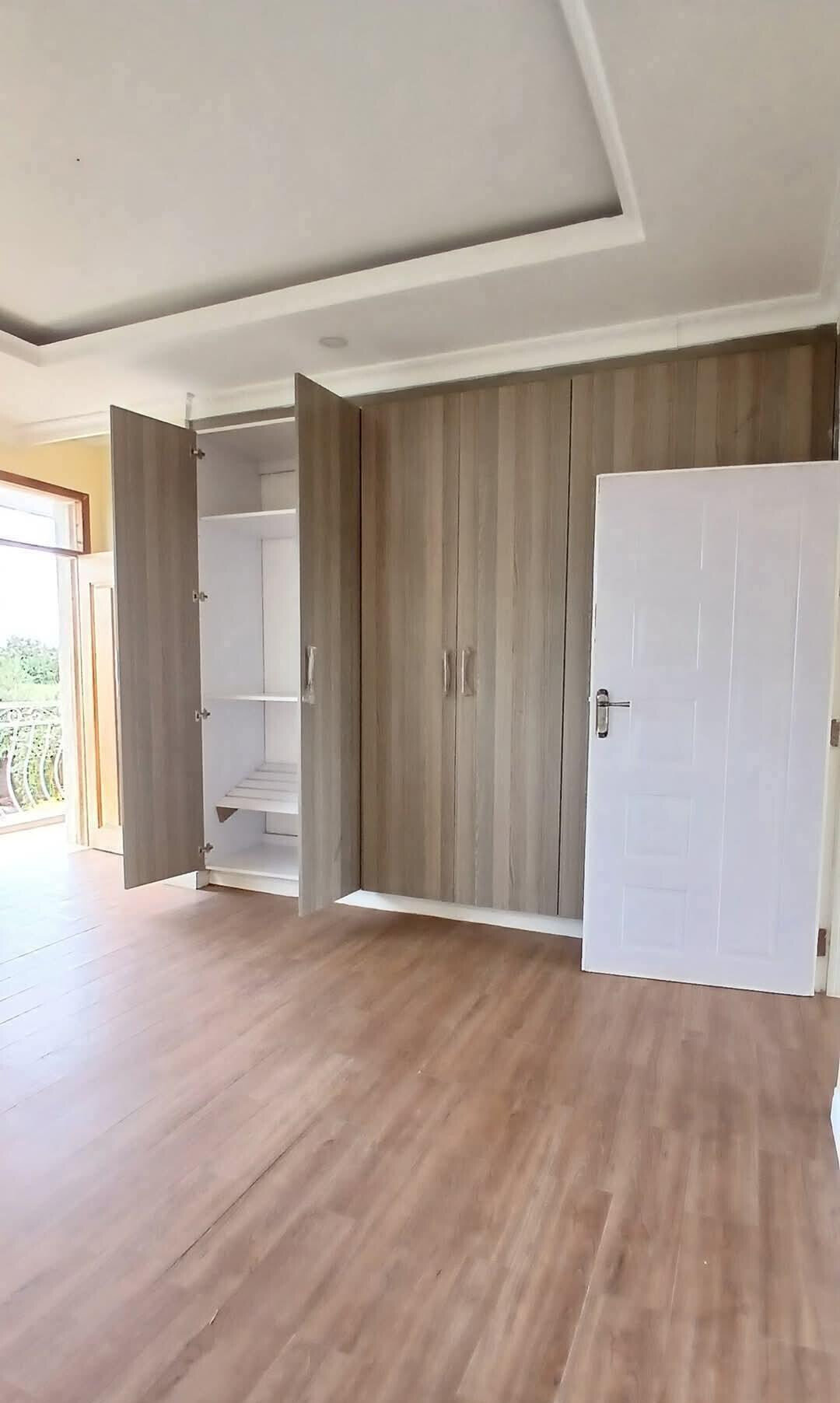 3BR Master Ensuite Townhouse with Borehole & DSQ - Kitengela