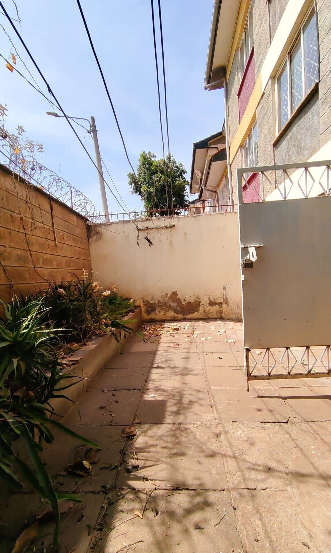 4BR Townhouse with DSQ & Private Backyard - Five Star South C