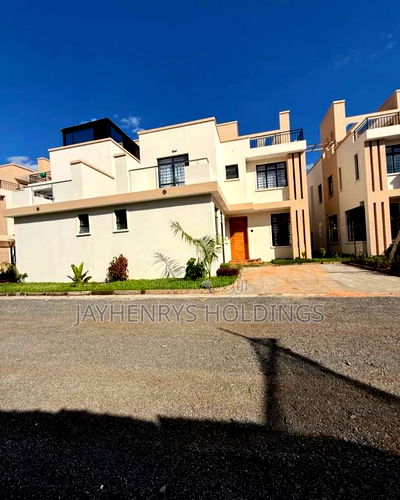 4bdrm House in Membley Estate for sale - Image 1