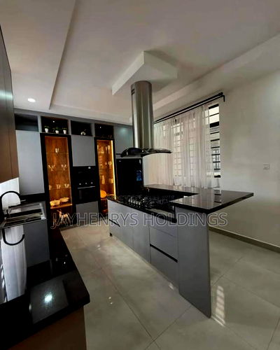 4bdrm House in Membley Estate for sale - Image 2