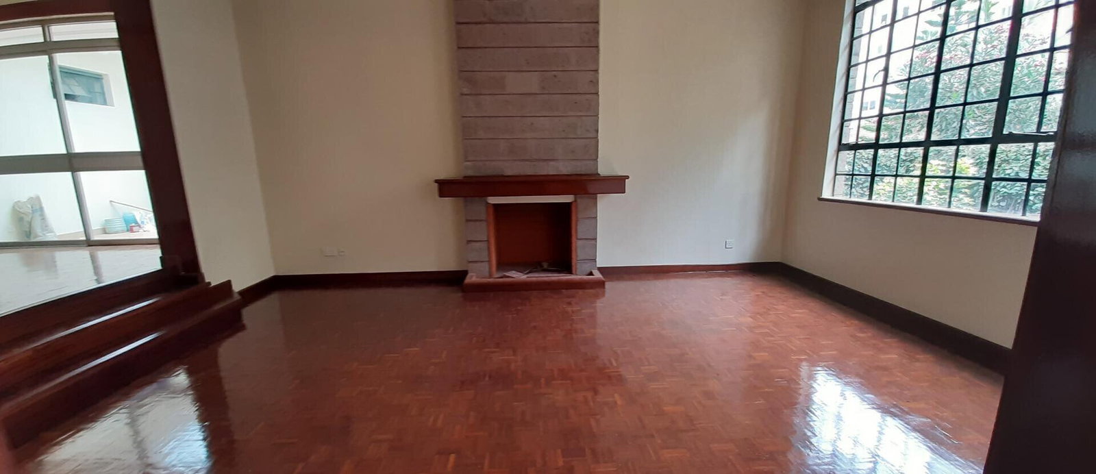 4-Ensuite Townhouse with DSQ & Wooden Floors - Westlands