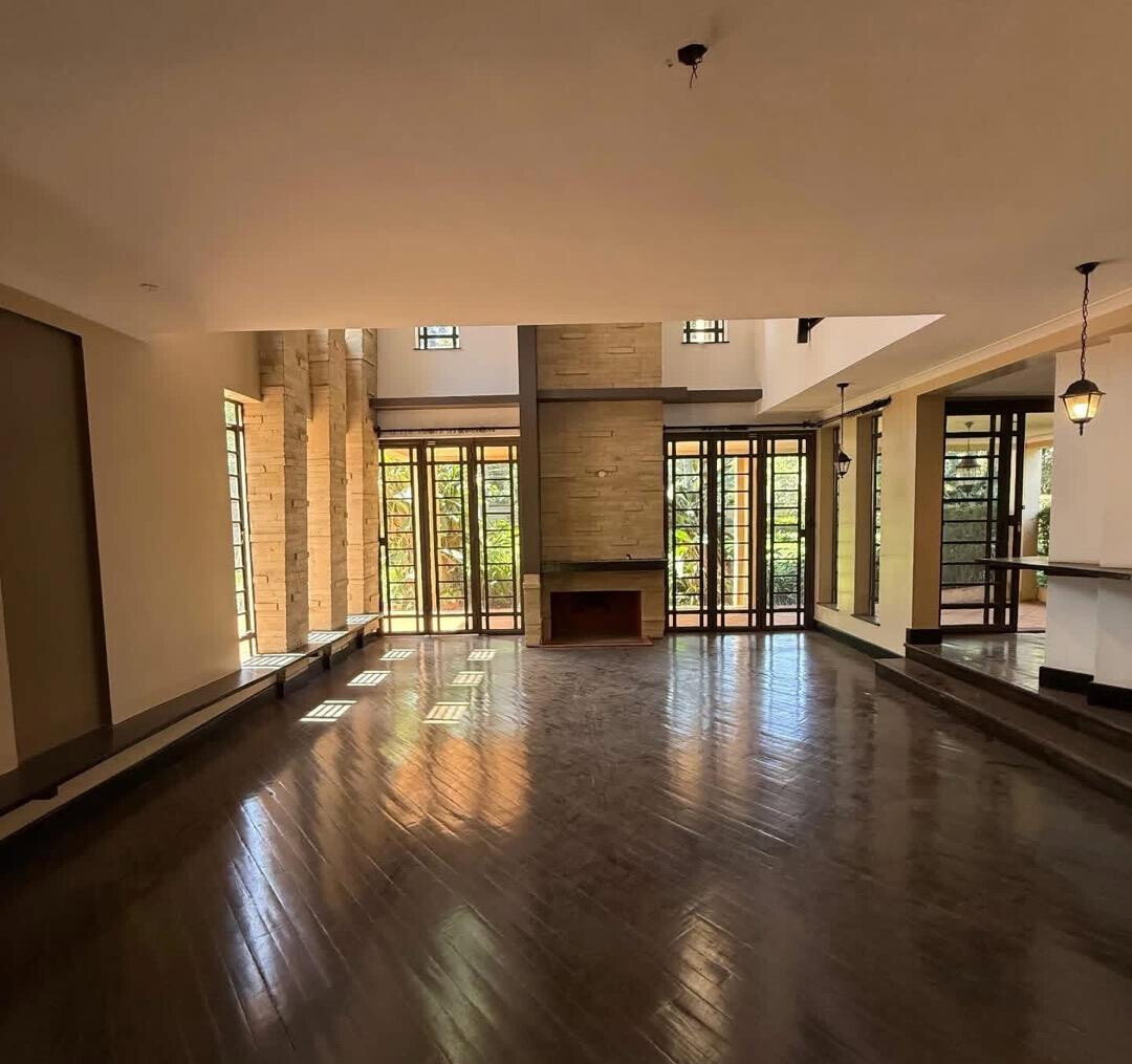 5-Ensuite Villa with DSQ & Mature Garden – Karen Gated Community