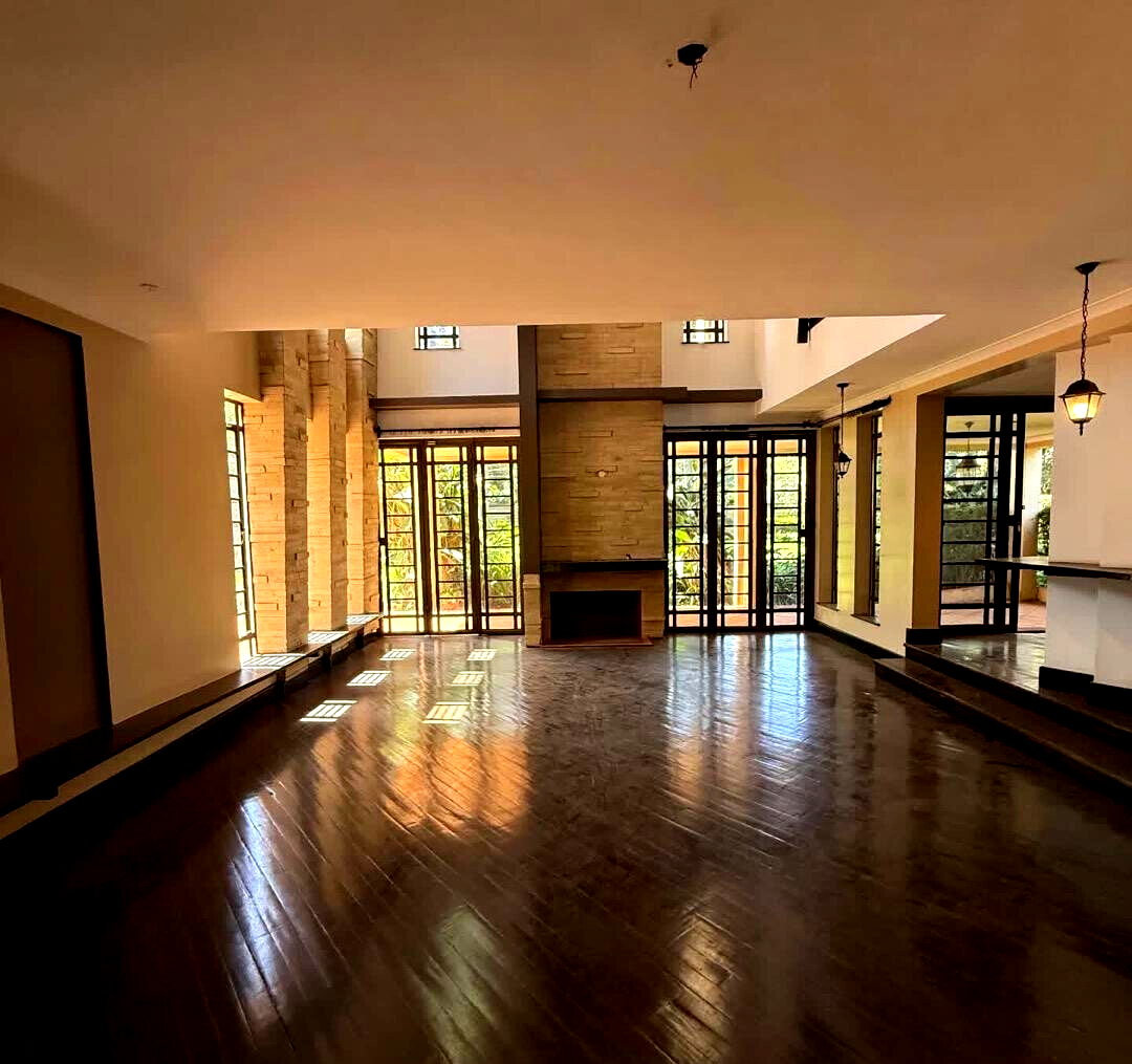 5-Ensuite Villa with DSQ & Mature Garden – Karen Gated Community