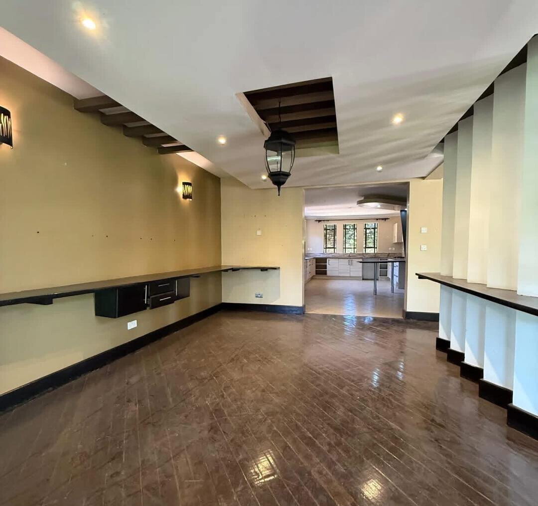 5-Ensuite Villa with DSQ & Mature Garden – Karen Gated Community