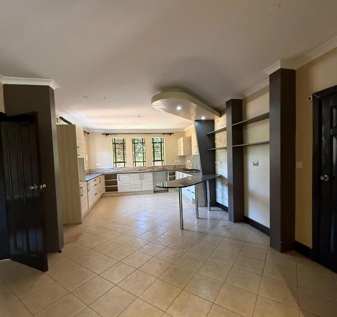 5-Ensuite Villa with DSQ & Mature Garden – Karen Gated Community