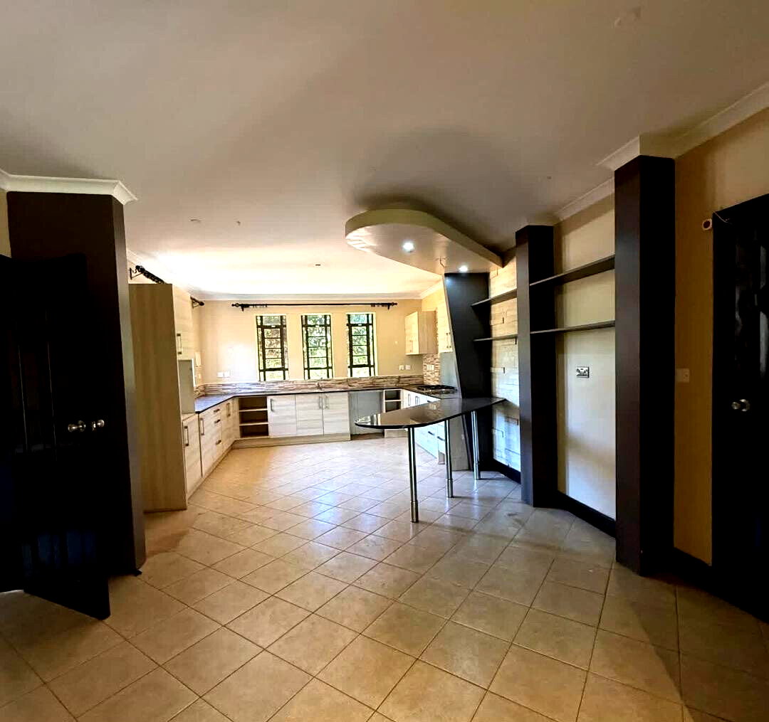 5-Ensuite Villa with DSQ & Mature Garden – Karen Gated Community
