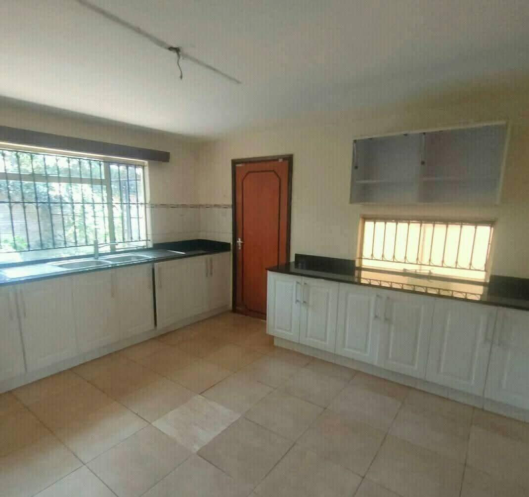 4BR En-Suite Townhouse on 0.5 Acre – Gigiri Diplomatic Zone