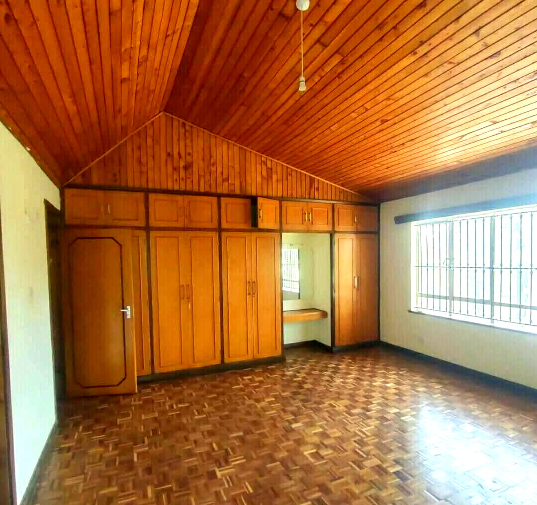 4BR En-Suite Townhouse on 0.5 Acre – Gigiri Diplomatic Zone