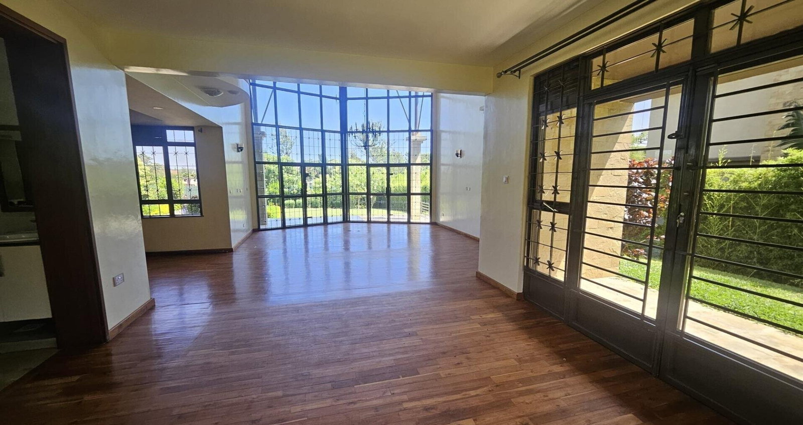 1/2 Acre Runda Haven at KSh 450K