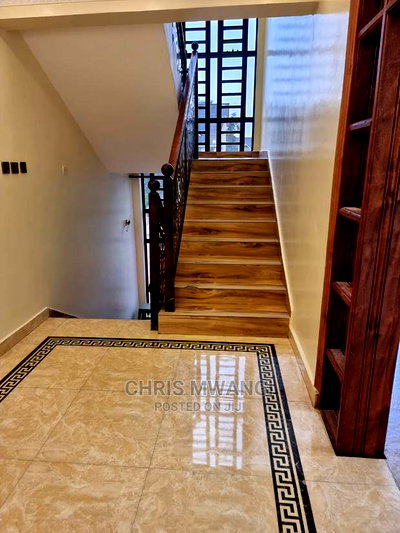 Furnished 6bdrm Maisonette in Daykio, Kimbo for Sale - Image 8