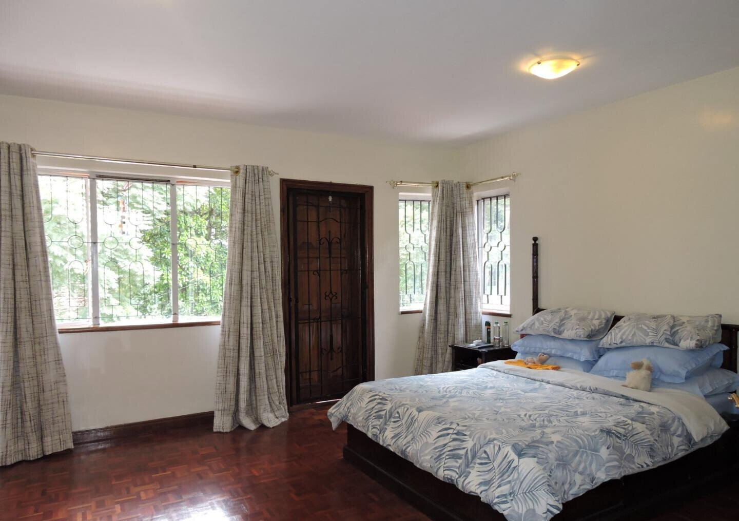 4BR Townhouse with DSQ on Shanzu Road - Spring Valley