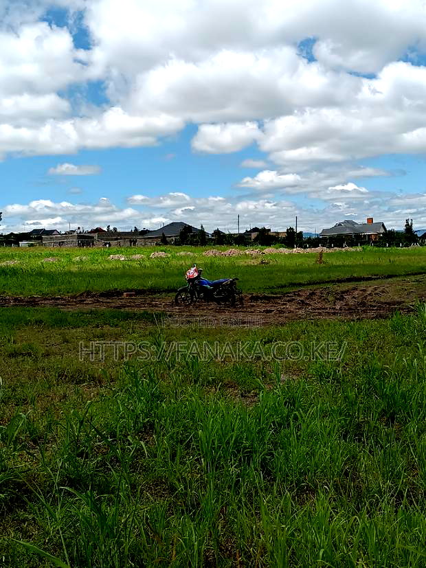 Plots Near KBC Malaa