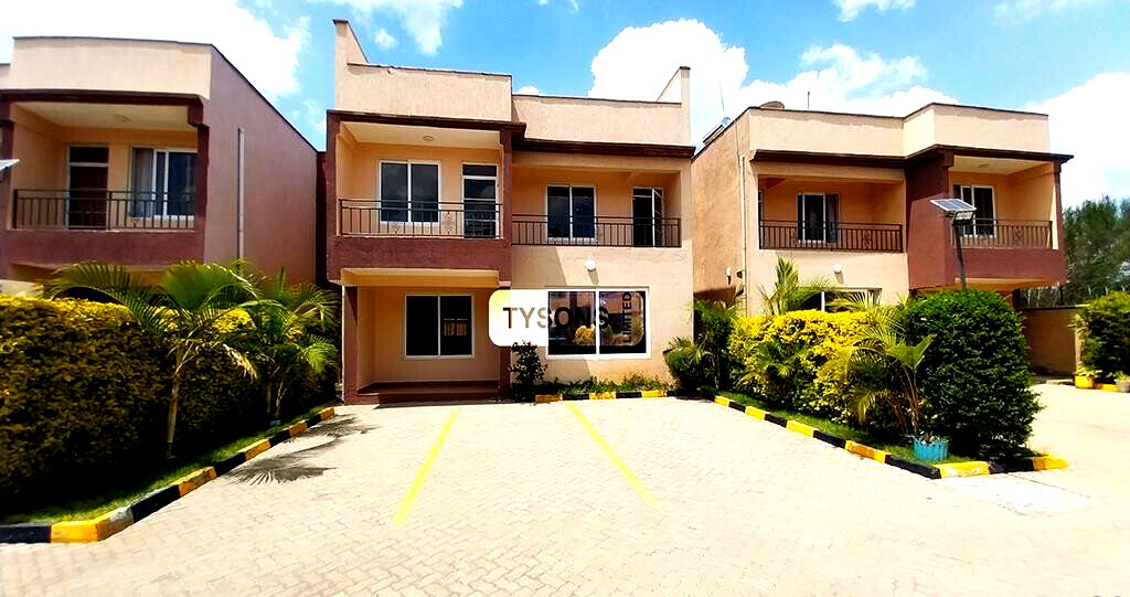 4BR Townhouse with 3 En-Suites & DSQ - Mwananchi Road, Syokimau
