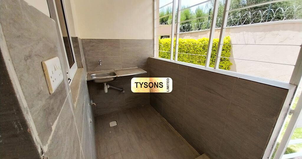 4BR Townhouse with 3 En-Suites & DSQ - Mwananchi Road, Syokimau