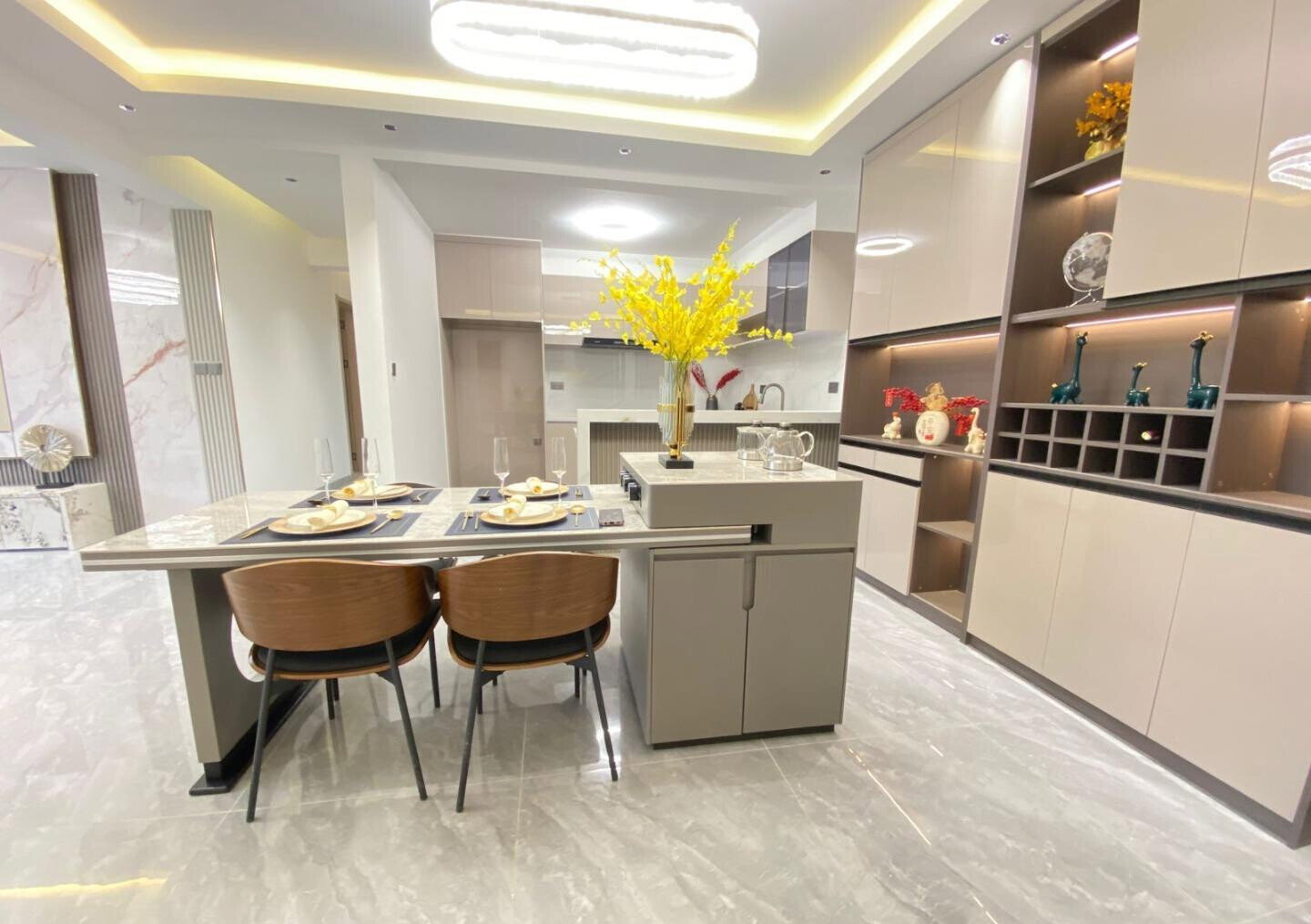3BR with Study Room & DSQ in Kilimani - KES 18M