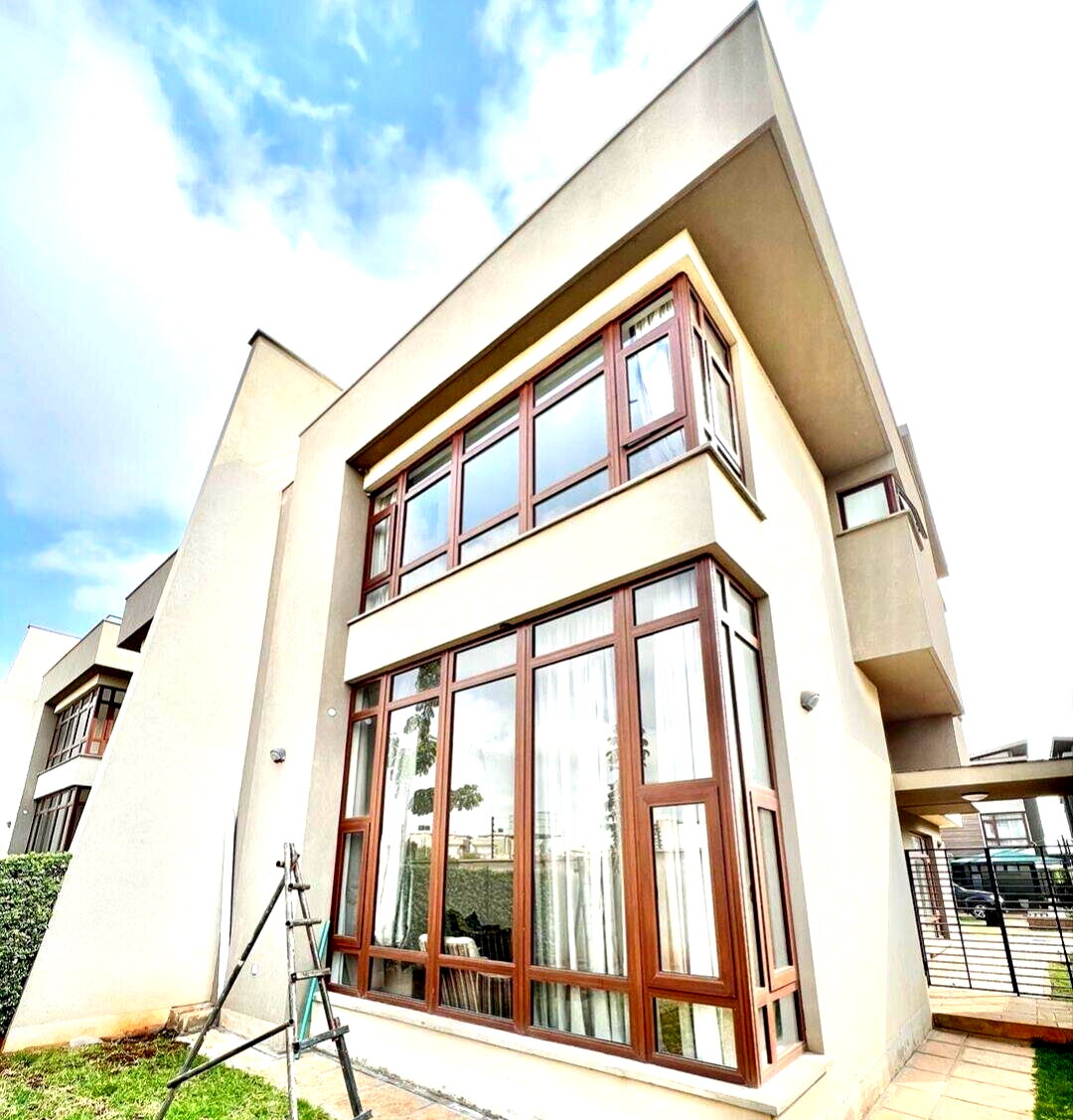 4BR Townhouse with Pool, Gym & Private Garden – Langata