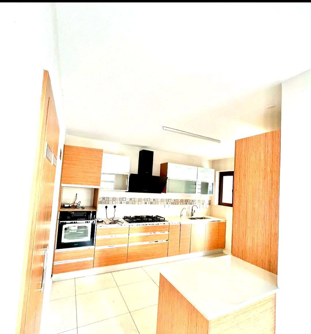 4BR Townhouse with Pool, Gym & Private Garden – Langata