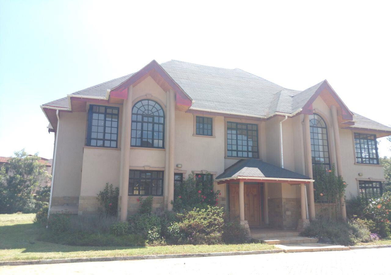 4-Ensuite Townhouse on Half-Acre with DSQ & Borehole – Karen