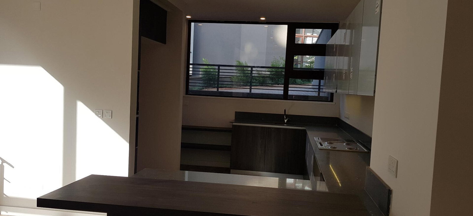 5-Ensuite Townhouse with Two Kitchens & Office - Lavington