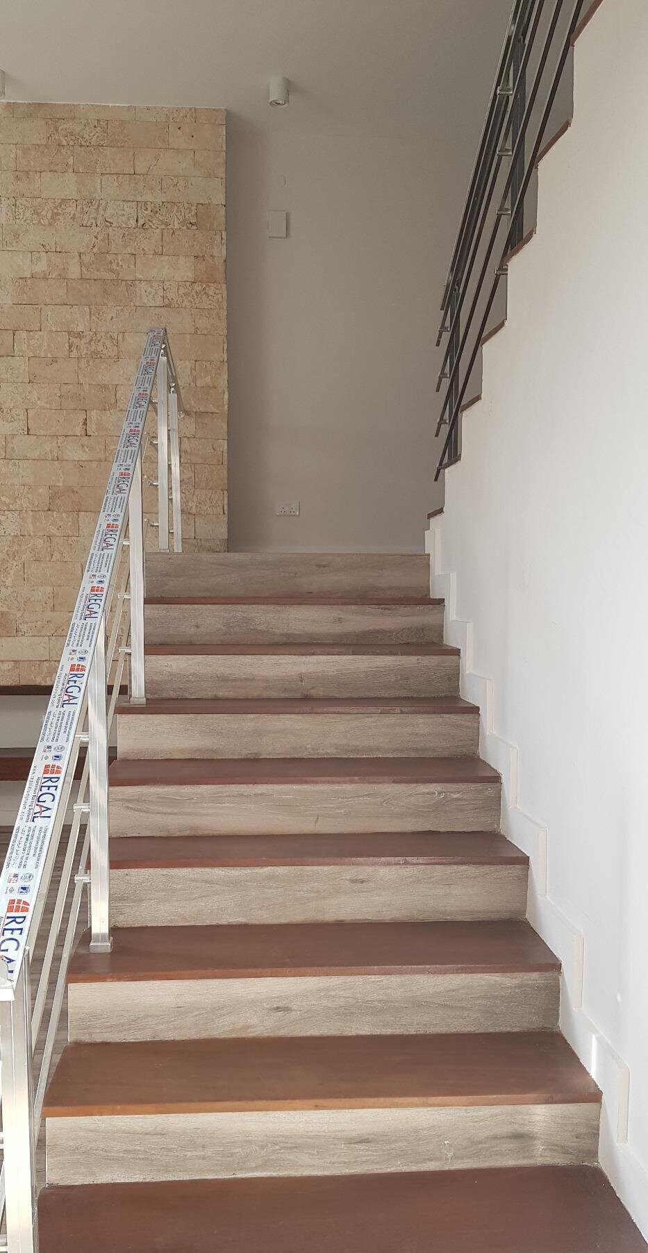 5-Ensuite Townhouse with Two Kitchens & Office - Lavington
