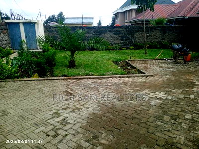 3bdrm Bungalow in Verovian, Menengai West for sale - Image 12
