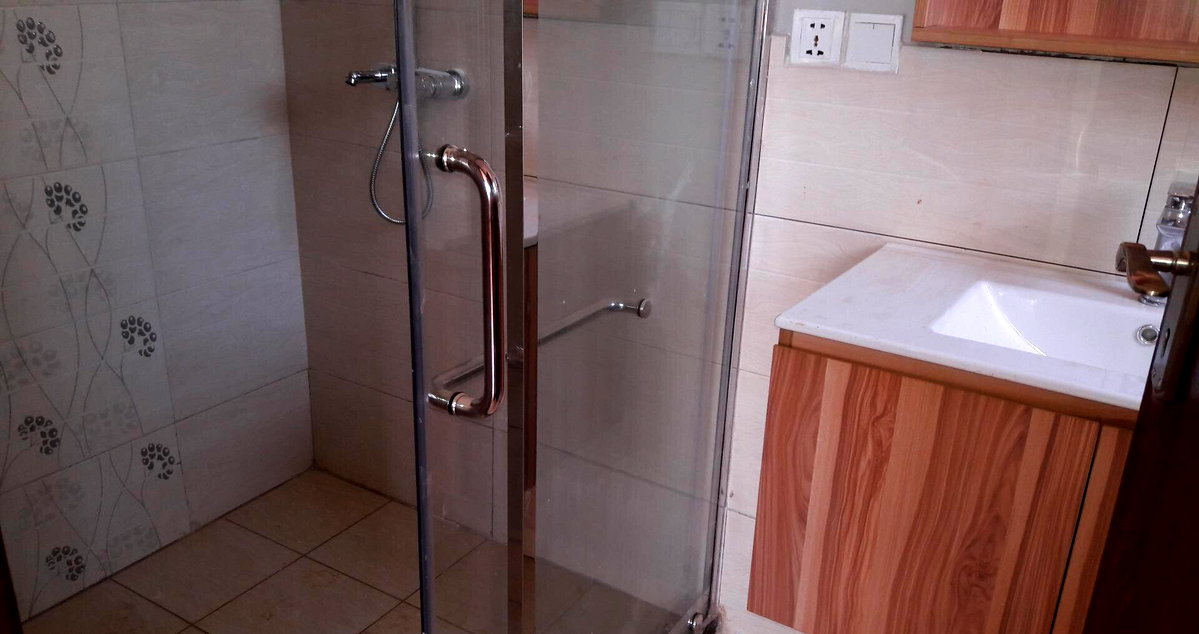 4 En-Suite Townhouse with Study & Fireplace - Kitisuru