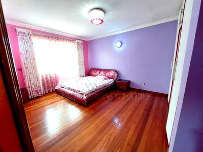 9bdrm Maisonette in Thome Estate for sale - Image 4