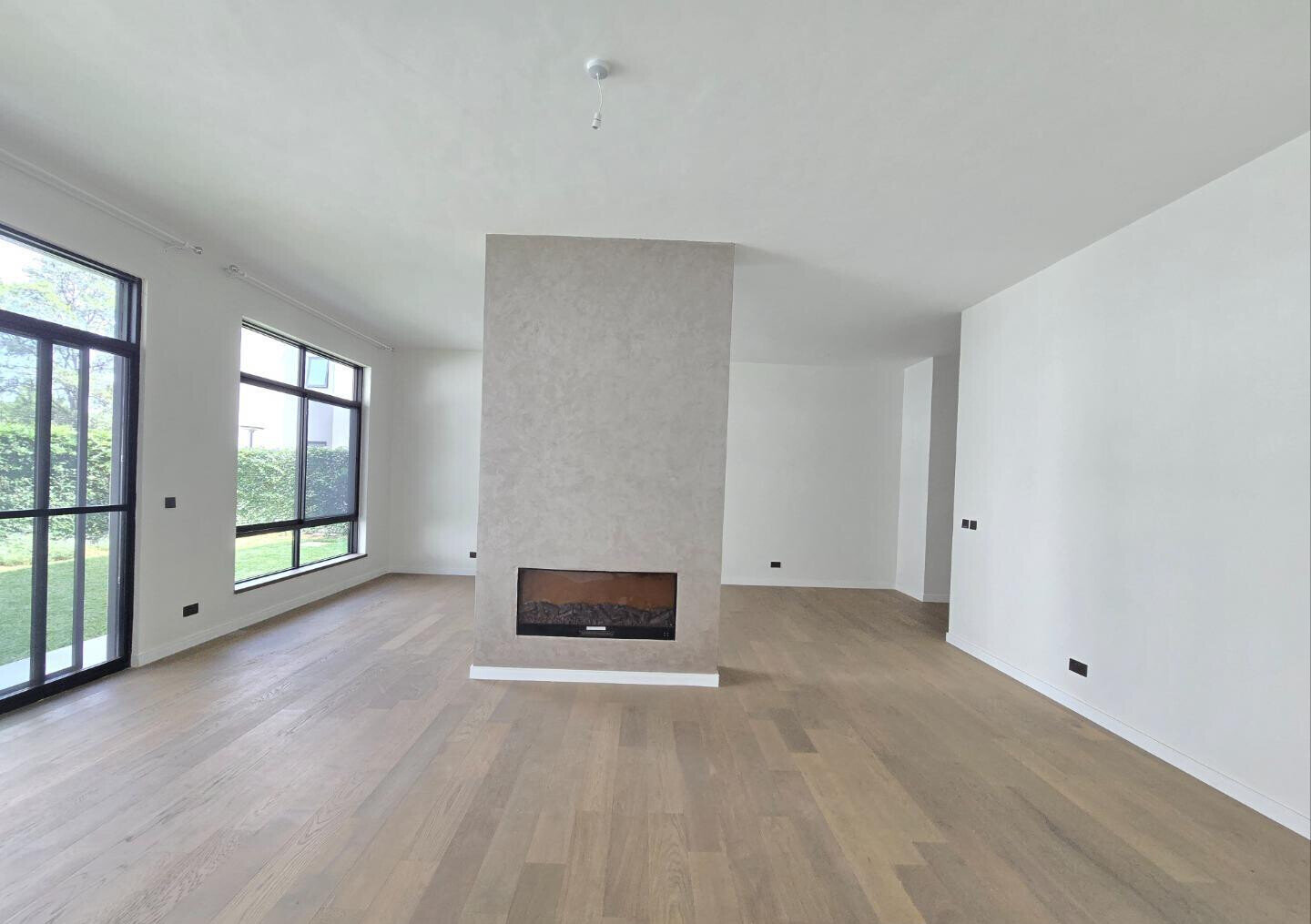 5-Ensuite Villa with Spice Kitchen & Smart CCTV - Lavington
