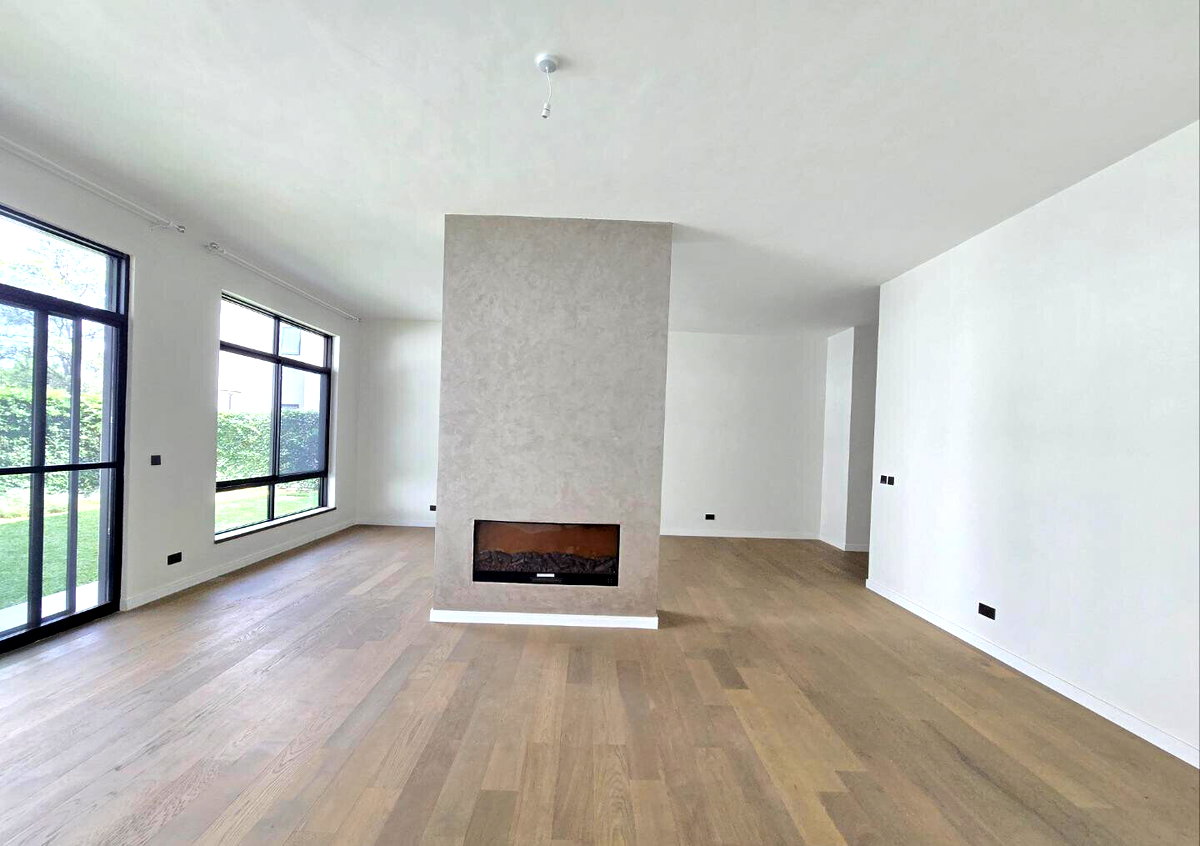 5-Ensuite Villa with Spice Kitchen & Smart CCTV - Lavington