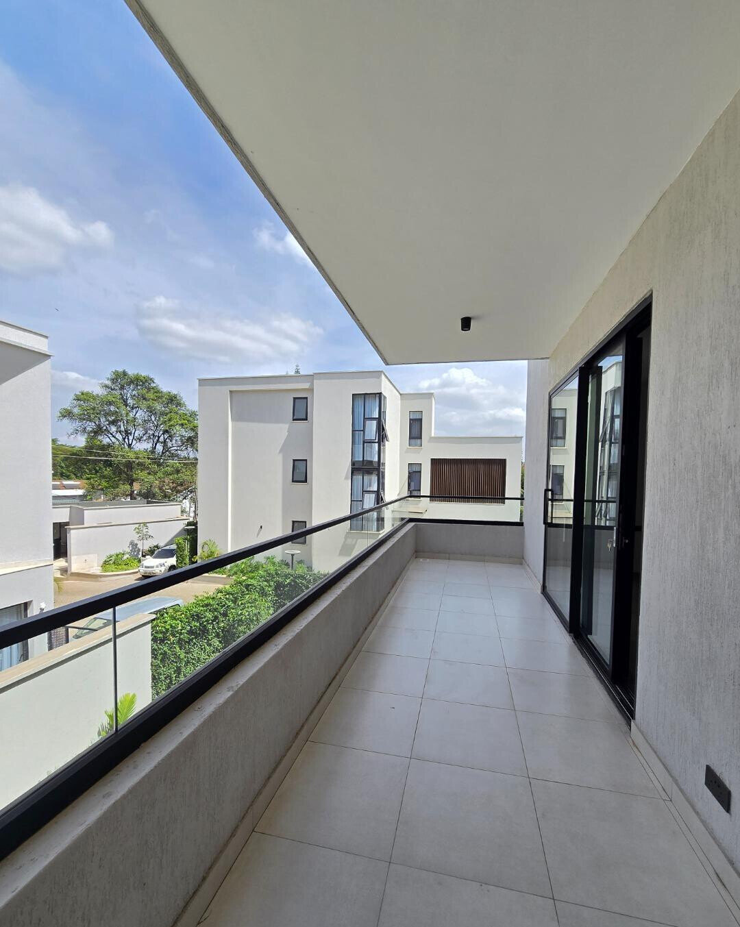 5-Ensuite Villa with Spice Kitchen & Smart CCTV - Lavington
