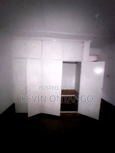 3bdrm Bungalow in Karen for rent - Image 15