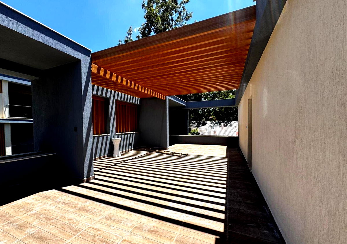 5-Ensuite Townhouse with Gym & Lift - Lavington