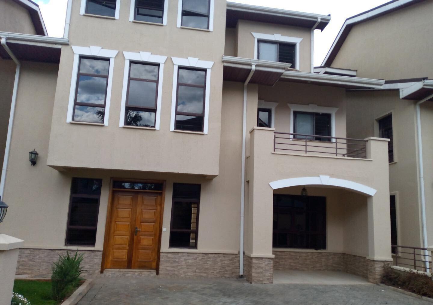 1/8 Acre Garden Home at KSh 350K