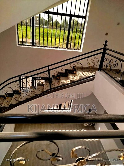 4bdrm Maisonette in Kamulu for sale - Image 5