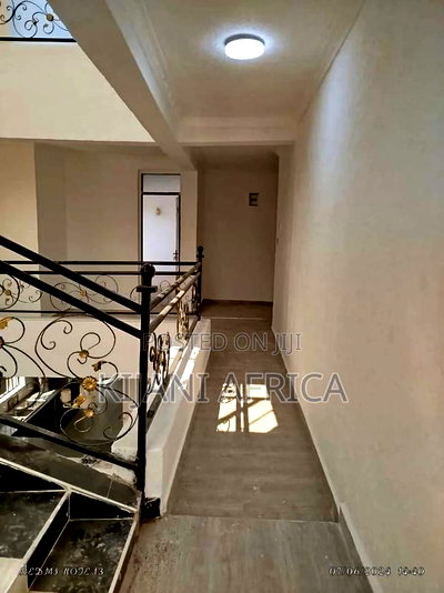 4bdrm Maisonette in Kamulu for sale - Image 8
