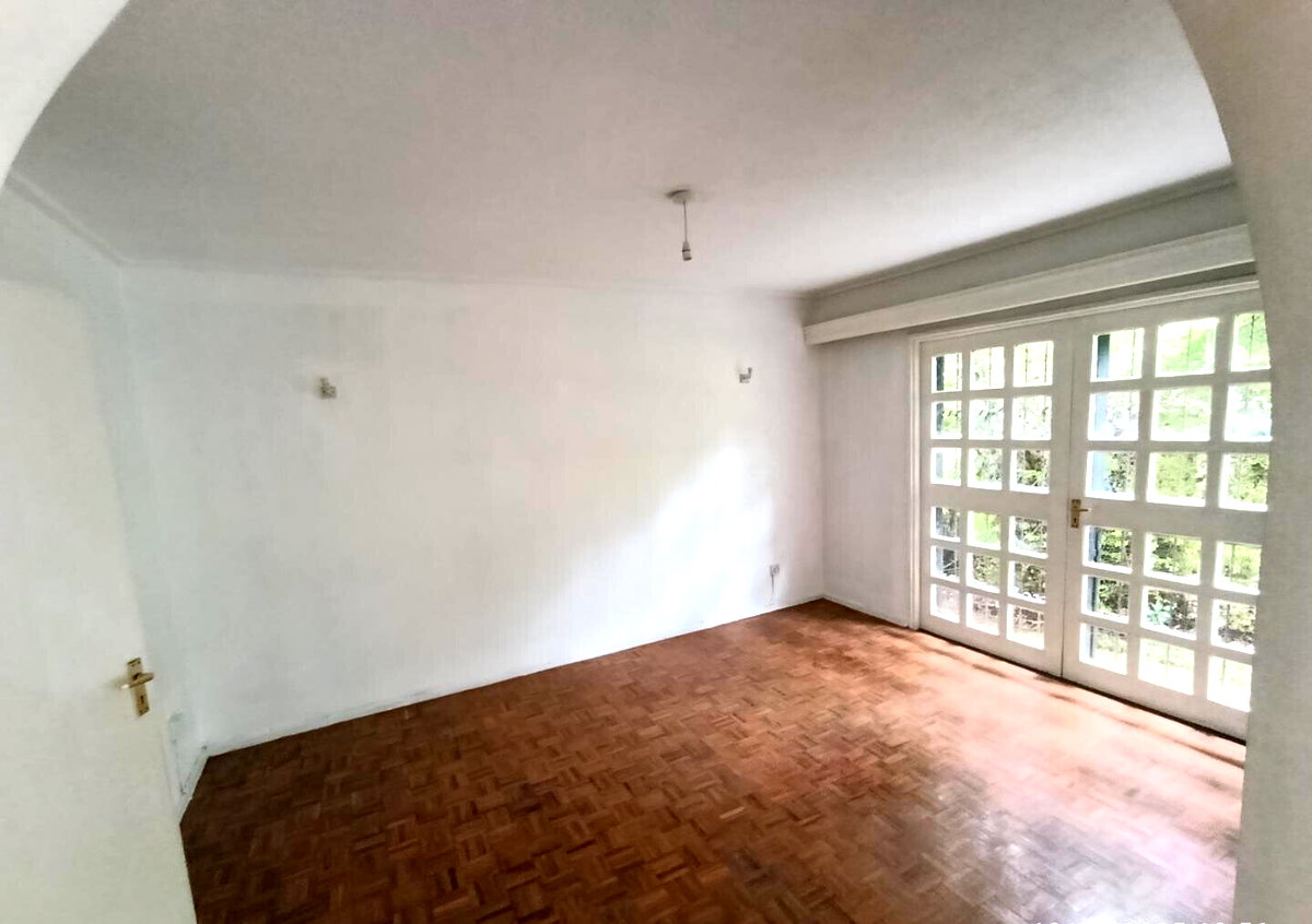 Spacious 4BR Townhouse with Garden & DSQ - Kileleshwa