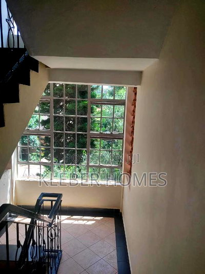 2bdrm Apartment in Brookside, Westlands for rent - Image 10
