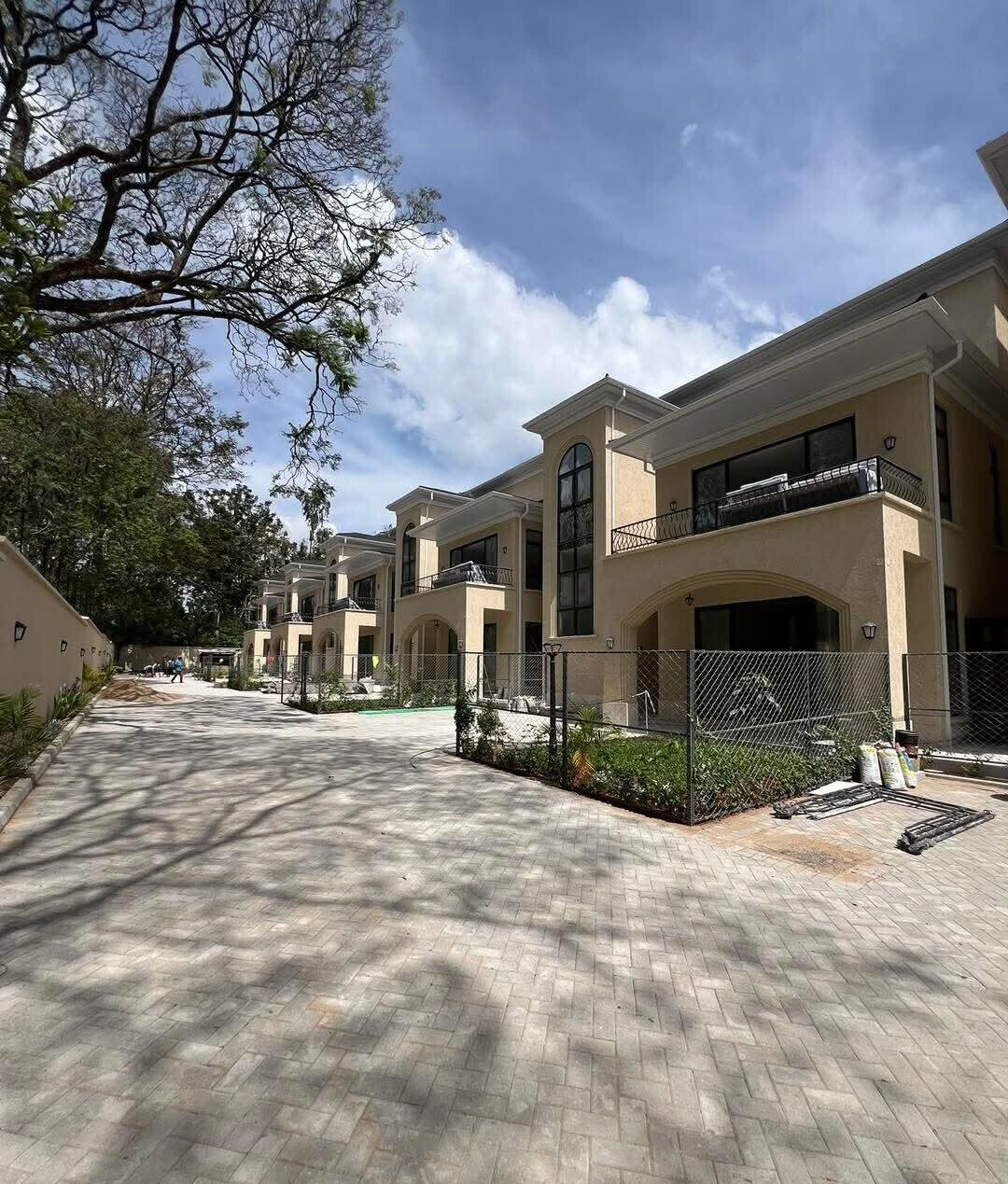 6-Bed Townhouse with Office & 2 DSQs - Lavington