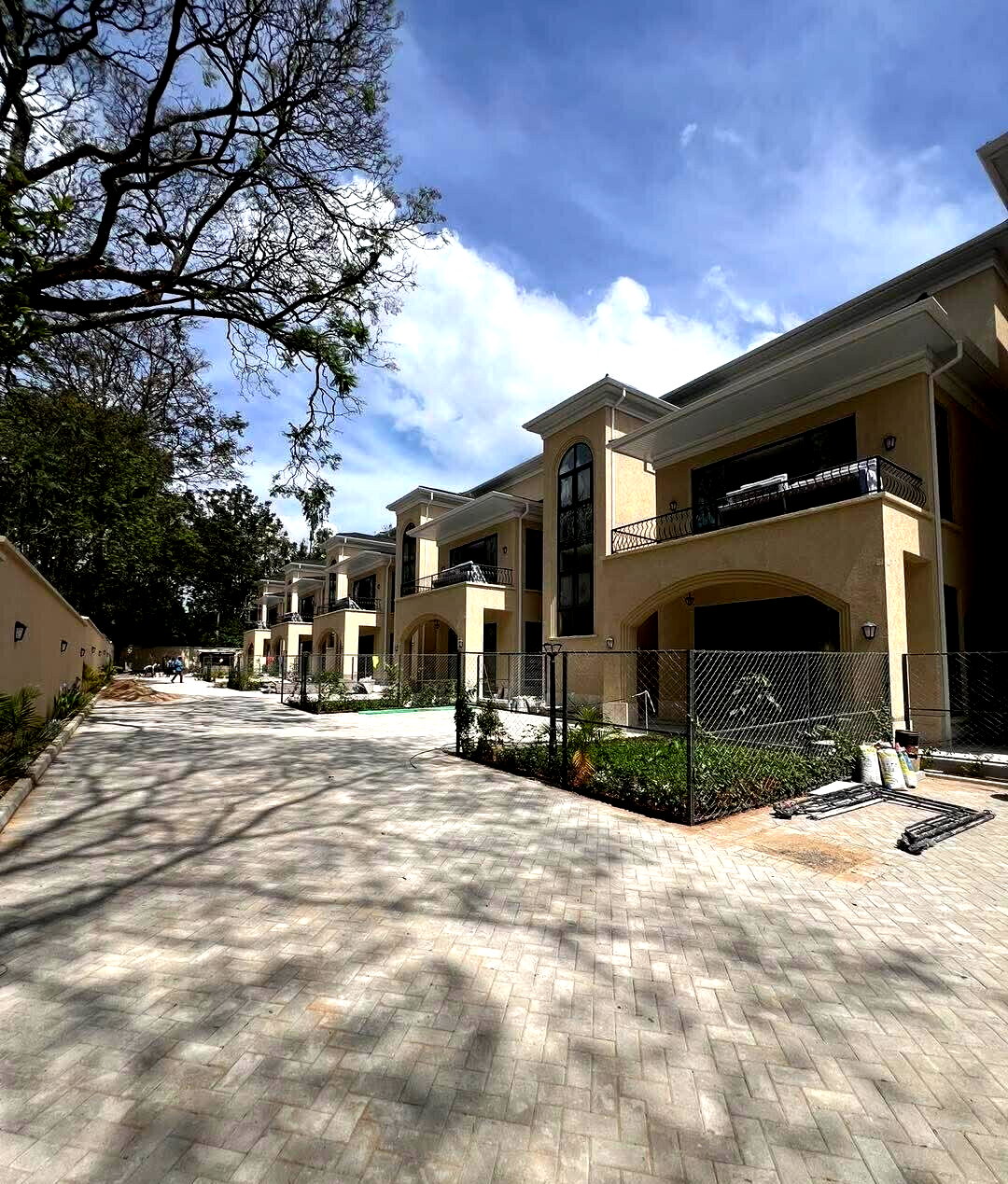 6-Bed Townhouse with Office & 2 DSQs - Lavington