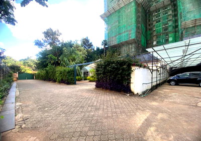 0.6 Acre Westlands Plot for KSh 295M